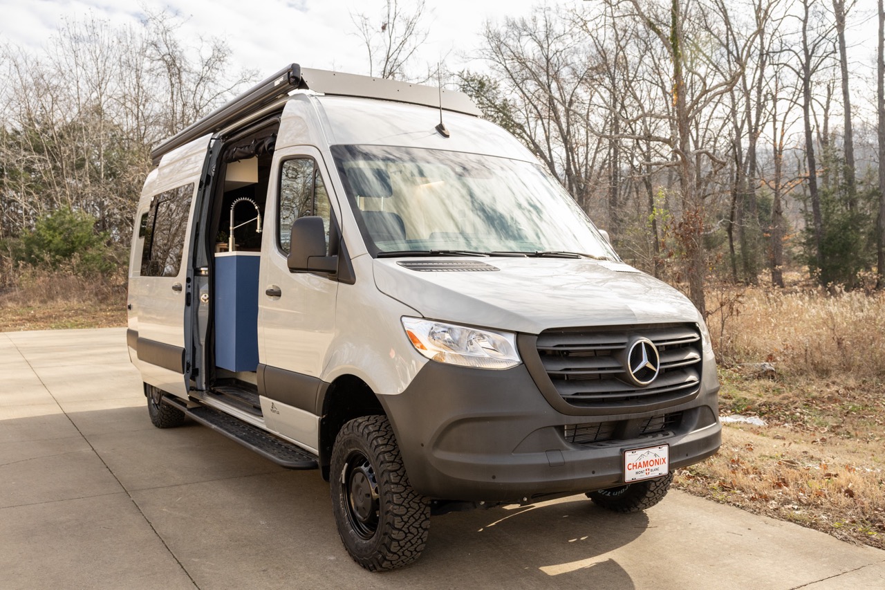 12.9.25 Ventur Van 20 Large